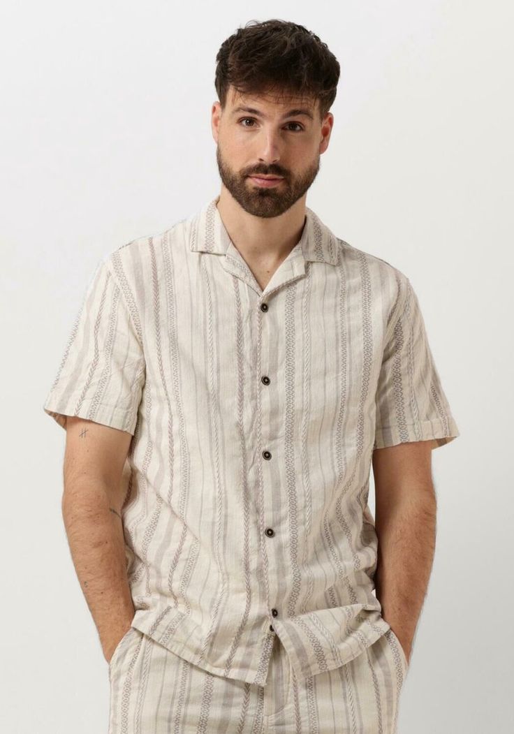 Men’s Shirts