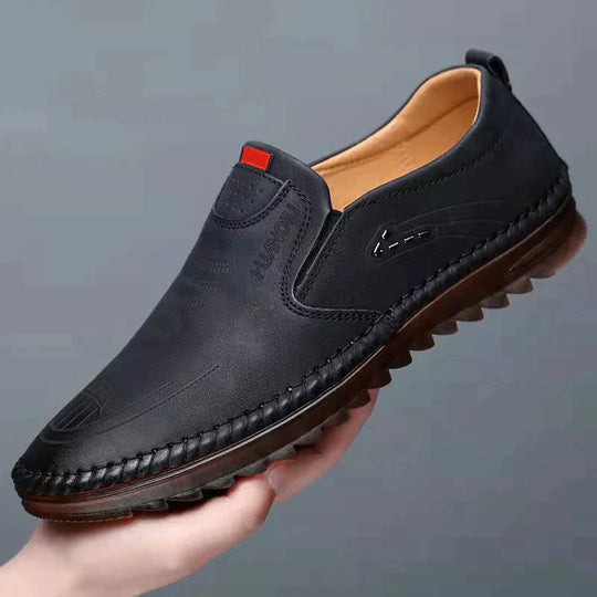 Helmut – Einfache Atmungsaktive Rutschfeste Slipper