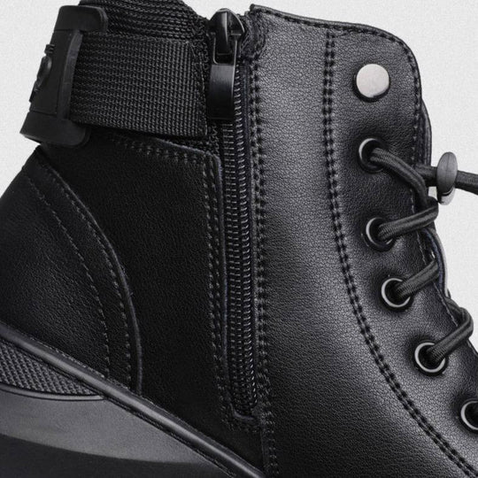 Stride - Herrenstiefel mit Rundtoe und rutschfester Lederdesign