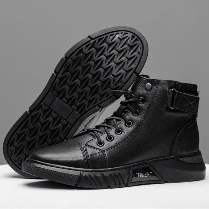 Stride - Herrenstiefel mit Rundtoe und rutschfester Lederdesign